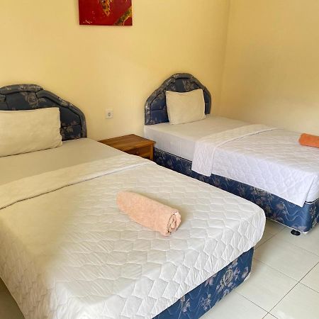 Twins Homestay Canggu Εξωτερικό φωτογραφία