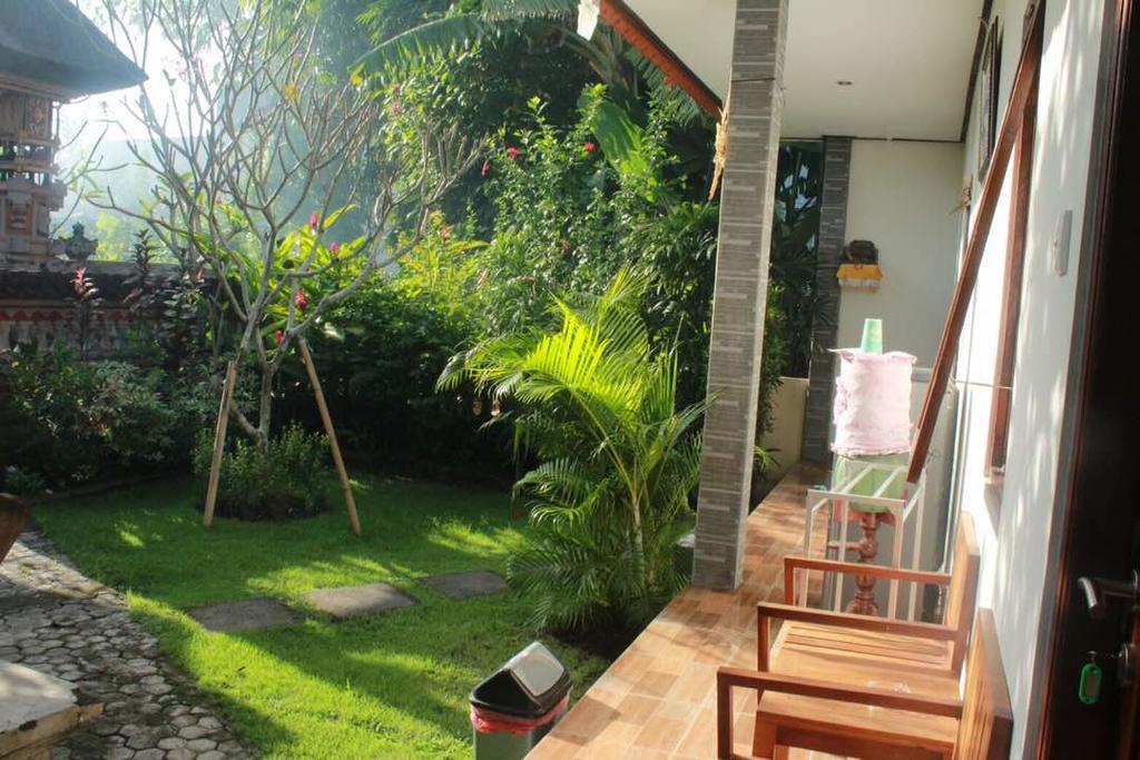 Twins Homestay Canggu Εξωτερικό φωτογραφία